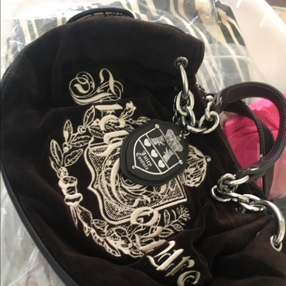 JUICY COUTURE LN CHOCOLATE VELOUR/LEATHER SATCHEL - Picture 8 of 9
